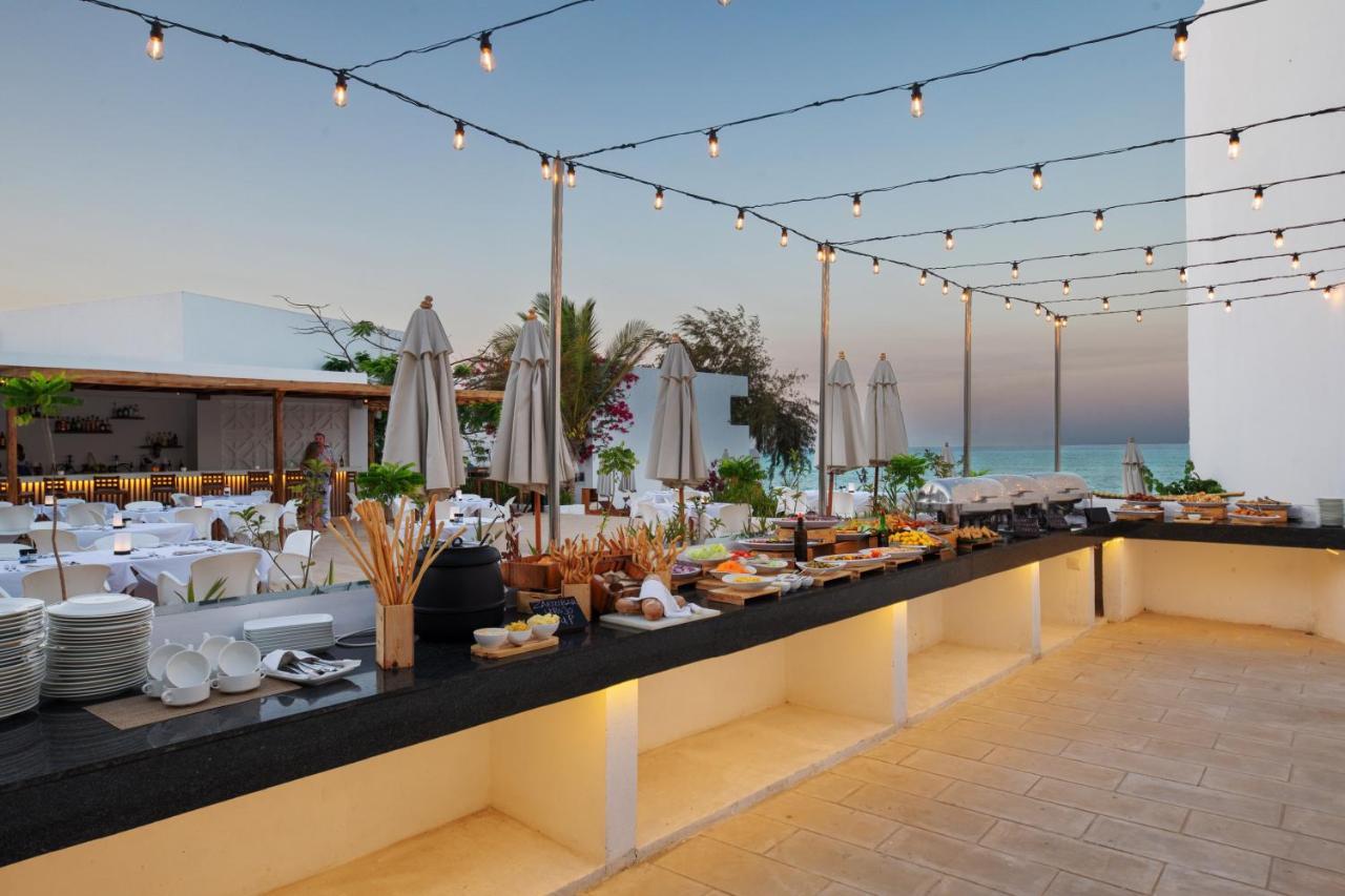 Hotel Nungwi Dreams By Mantis Esterno foto The Beach Club
