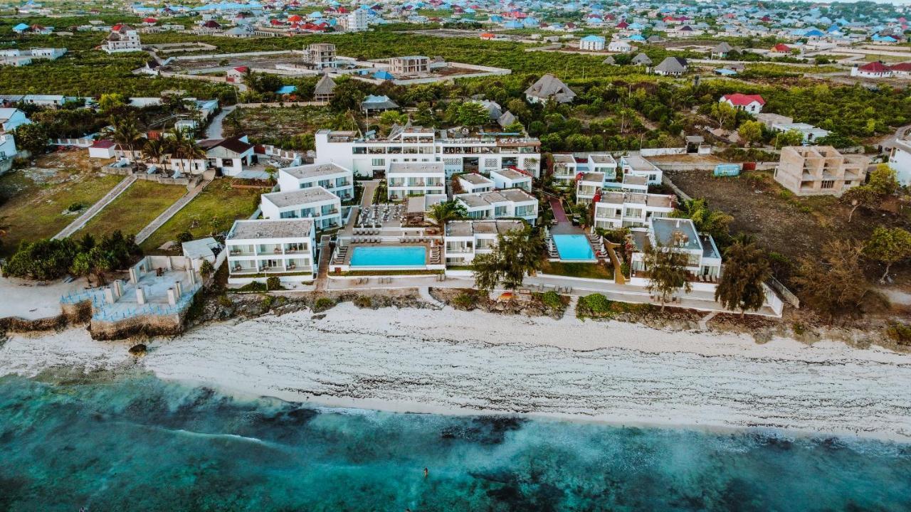 Hotel Nungwi Dreams By Mantis Esterno foto Aerial view of the hotel