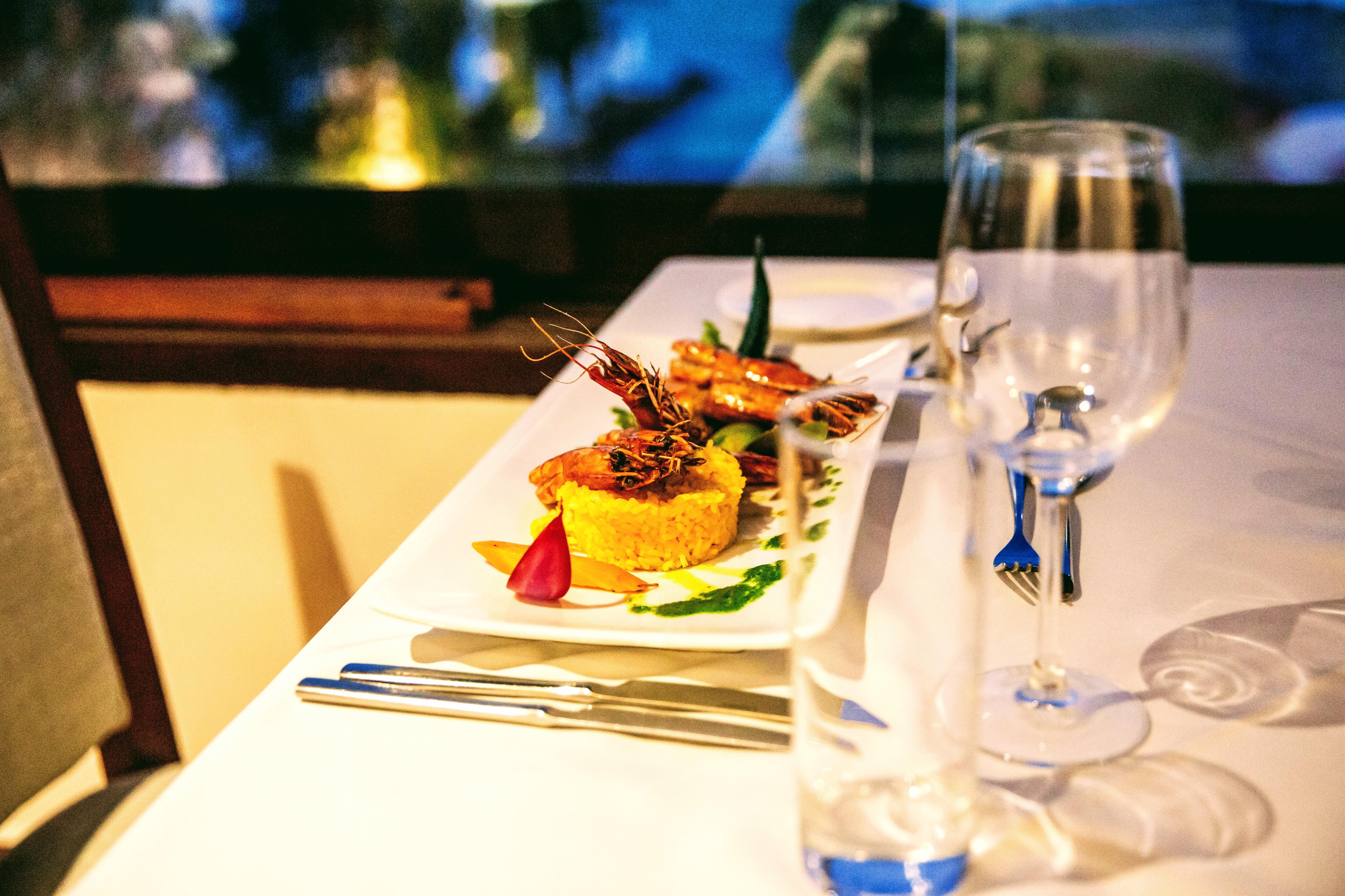 Hotel Nungwi Dreams By Mantis Esterno foto A prawn dish at a restaurant